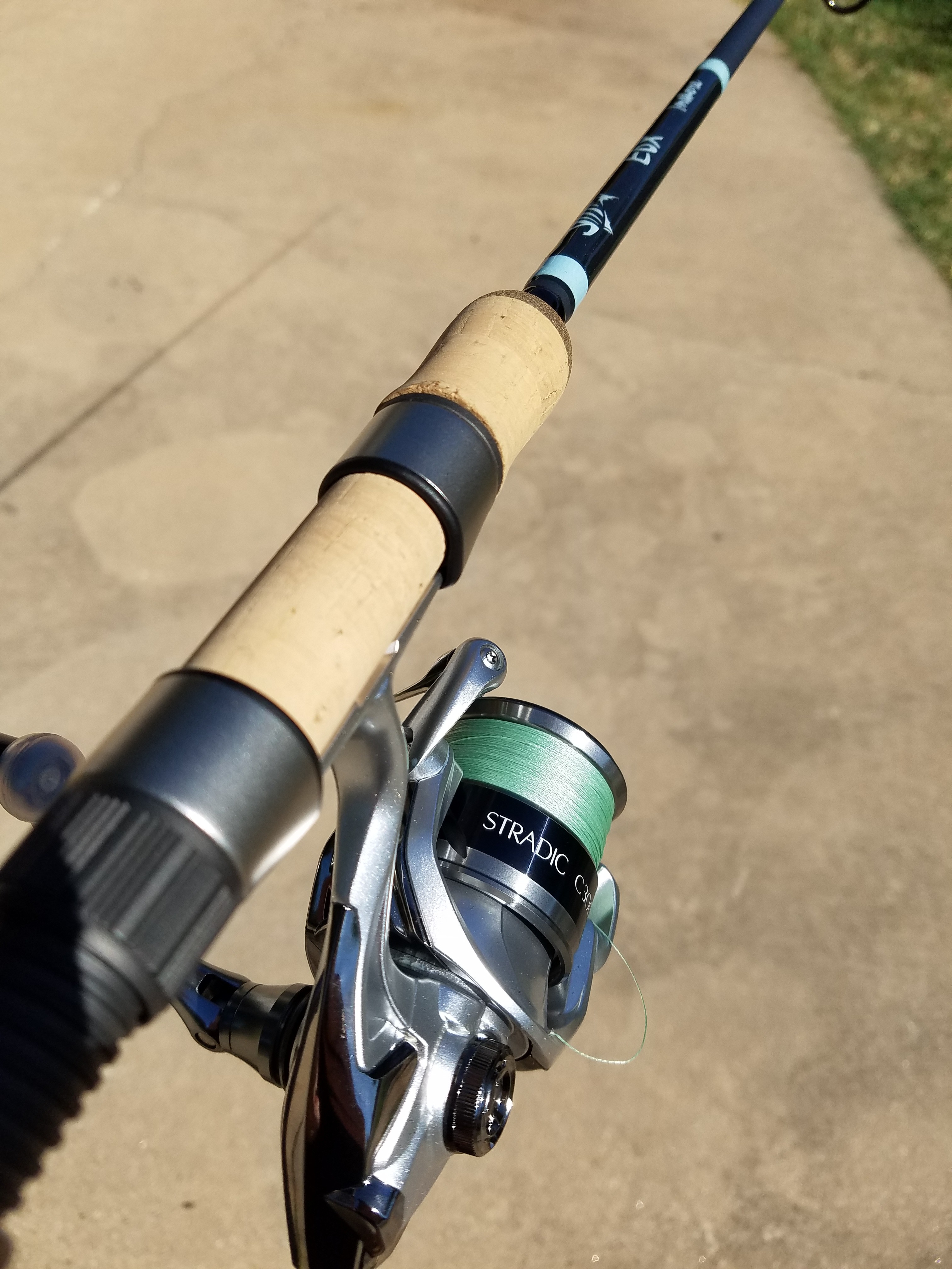 Shimano Stradig C3000HG on a Loomis E6X Inshore 7ft rod