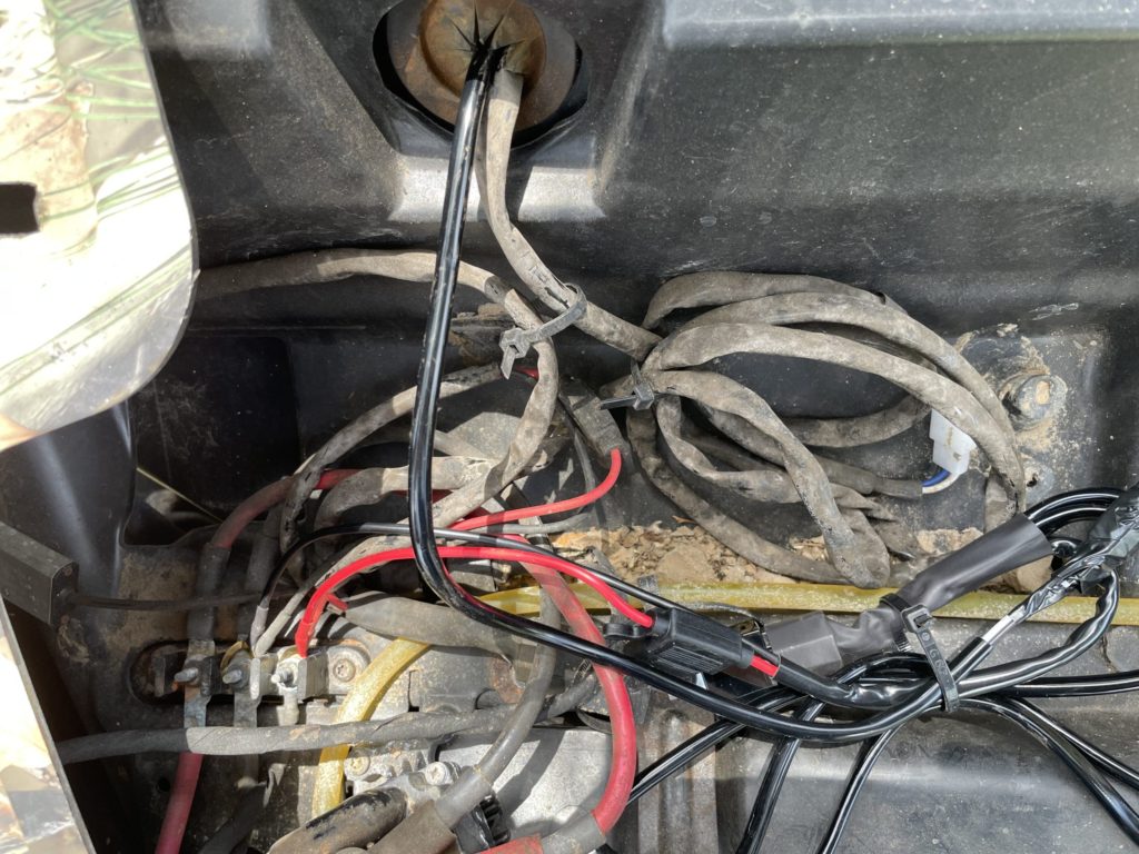 wiring harness and bus bar