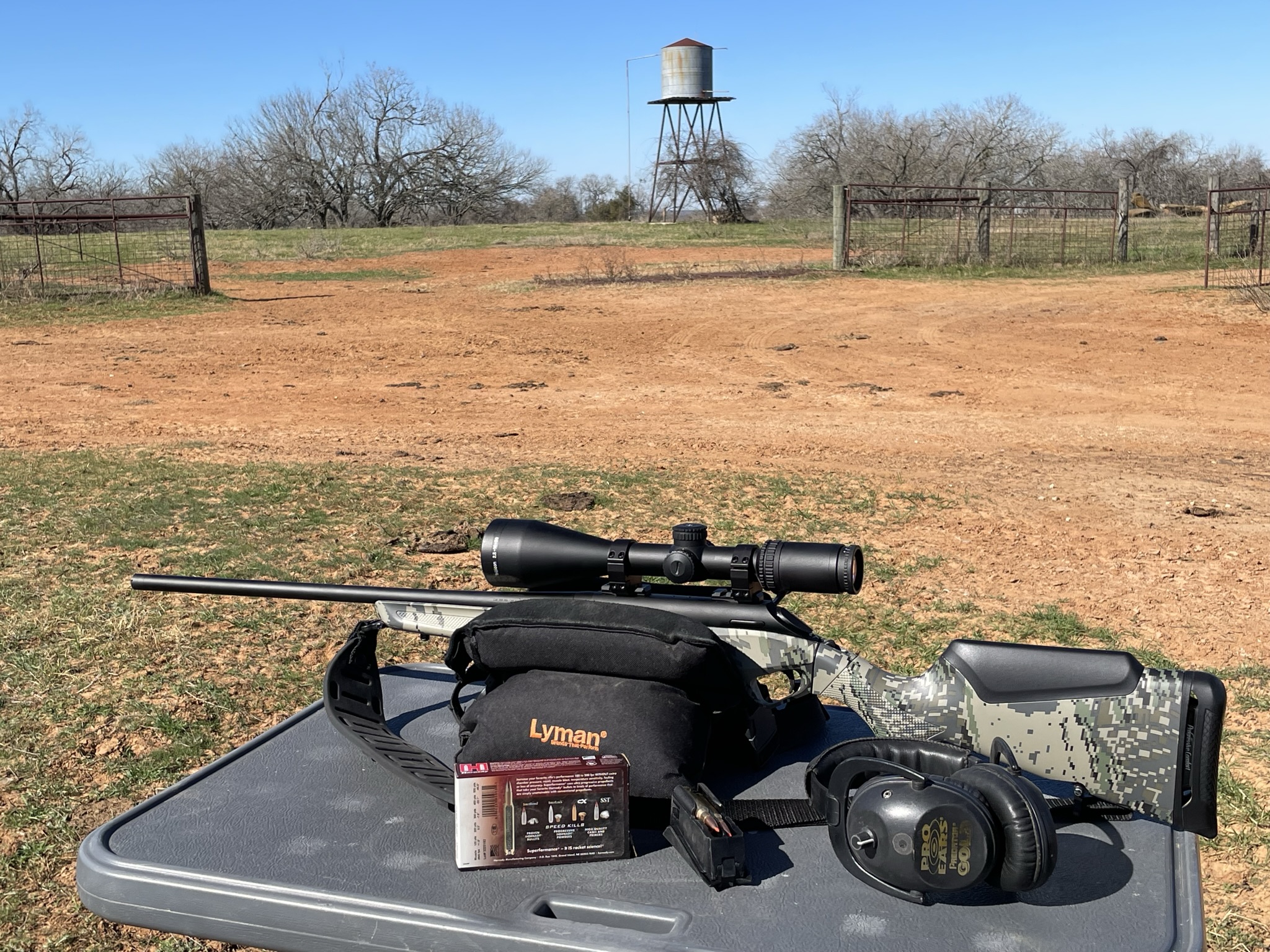 Hog hunting with the new Benelli Lupo 308