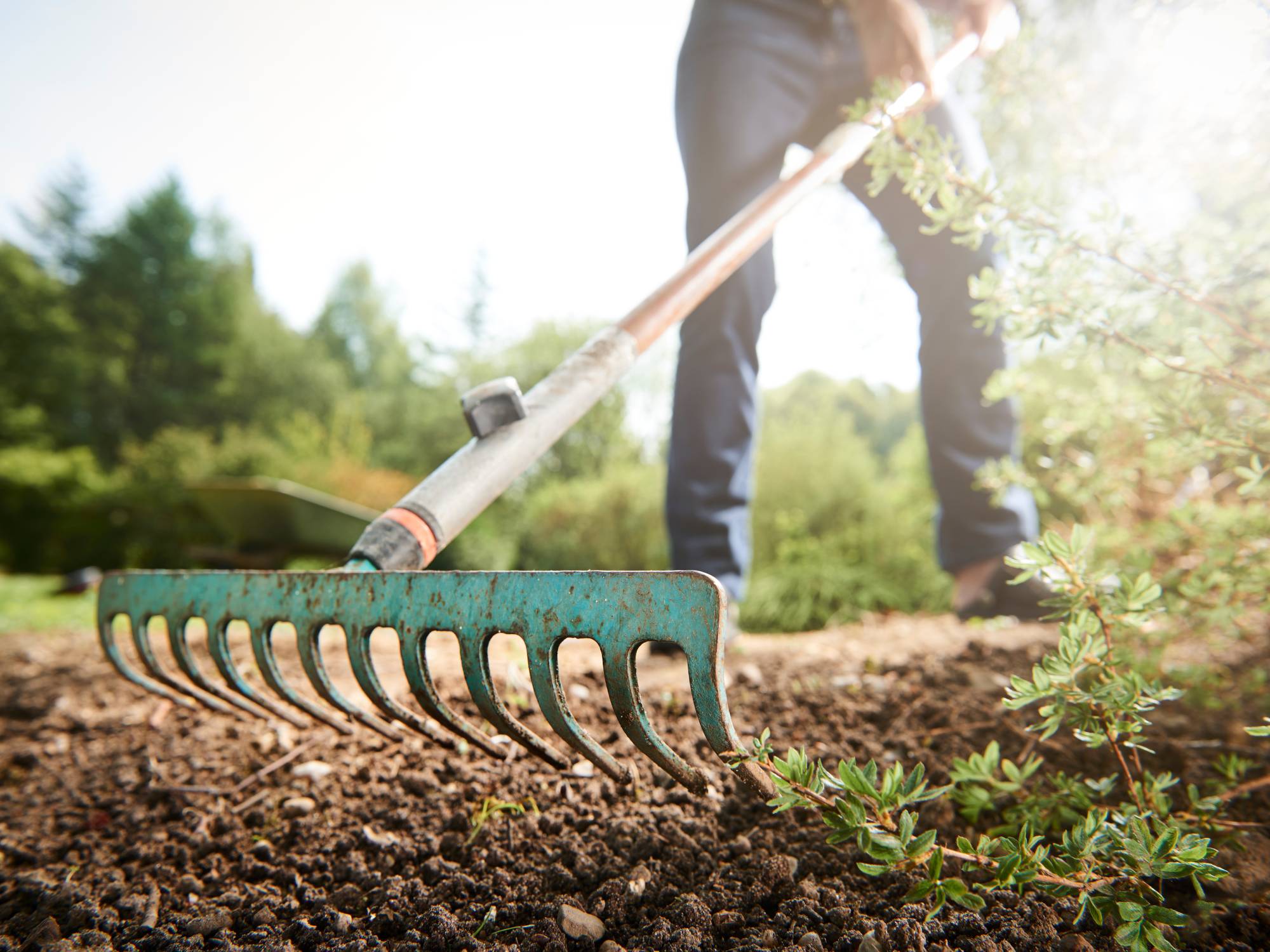 4 Tips for Staying Safe While Working Outdoors This Spring