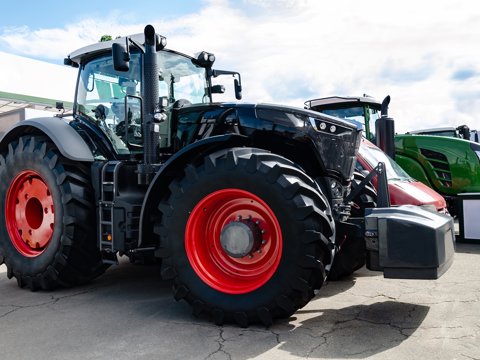 Why Some Farm Equipment Listings Get More Attention